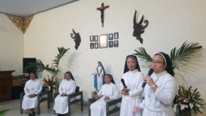 Suster Felisitas, OSA bersama para suster OSA